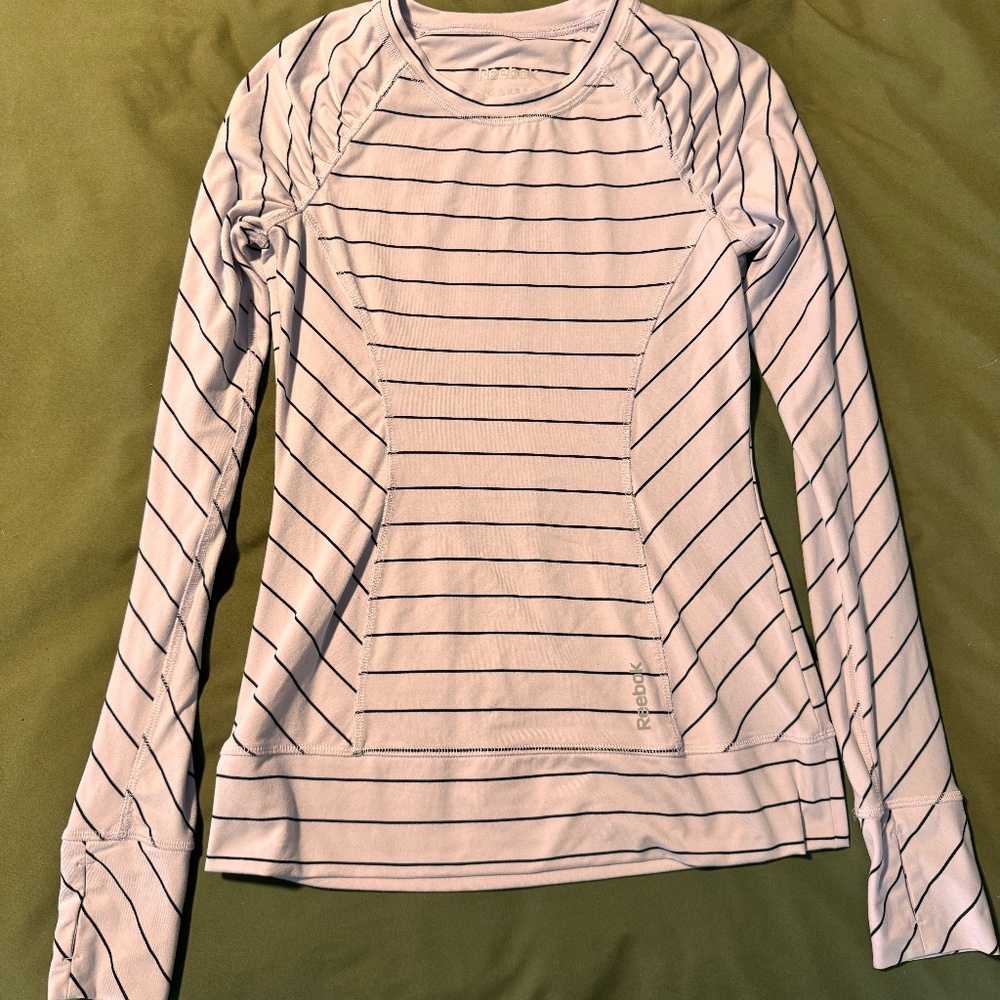 EUC - Reebok Athletic Top, Long Sleeve